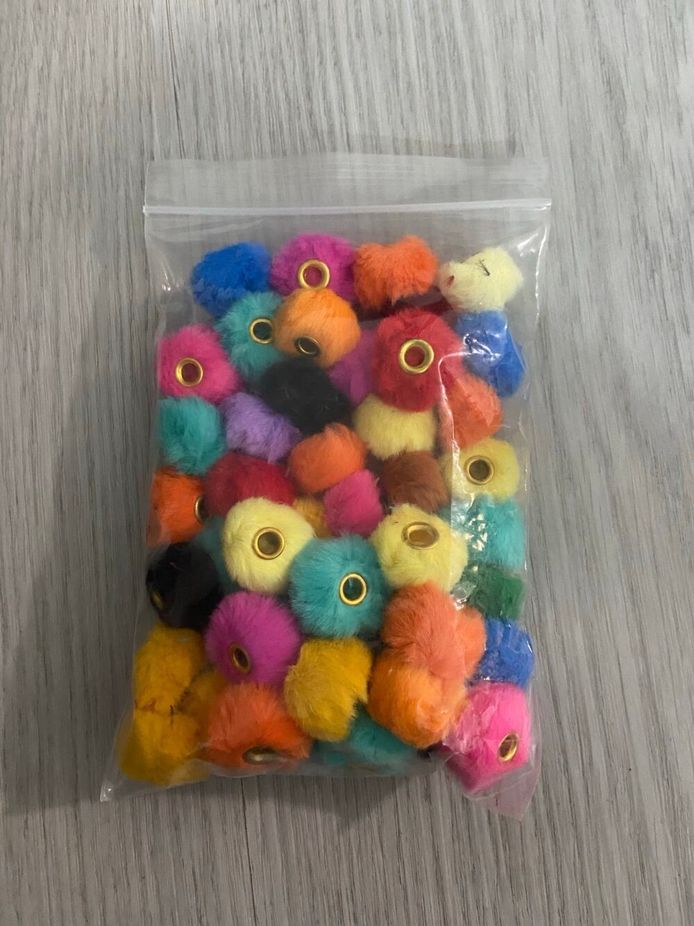 25 piece colorful fuzzy spacers